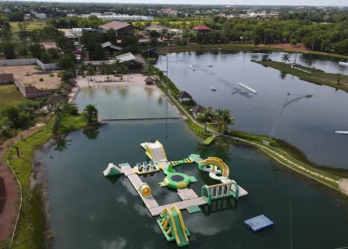 Wake Park Cambodia 4*